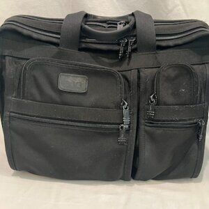 Tumi Alpha 2621D3 Large Nylon Leather Organizer Laptop Brief Case Media Bag